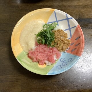 丼レシピ　ネバネバ丼